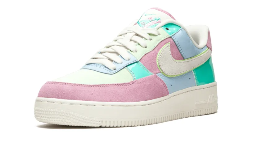 Nike Lifestyle Air Force 1 07 QS 'Easter'